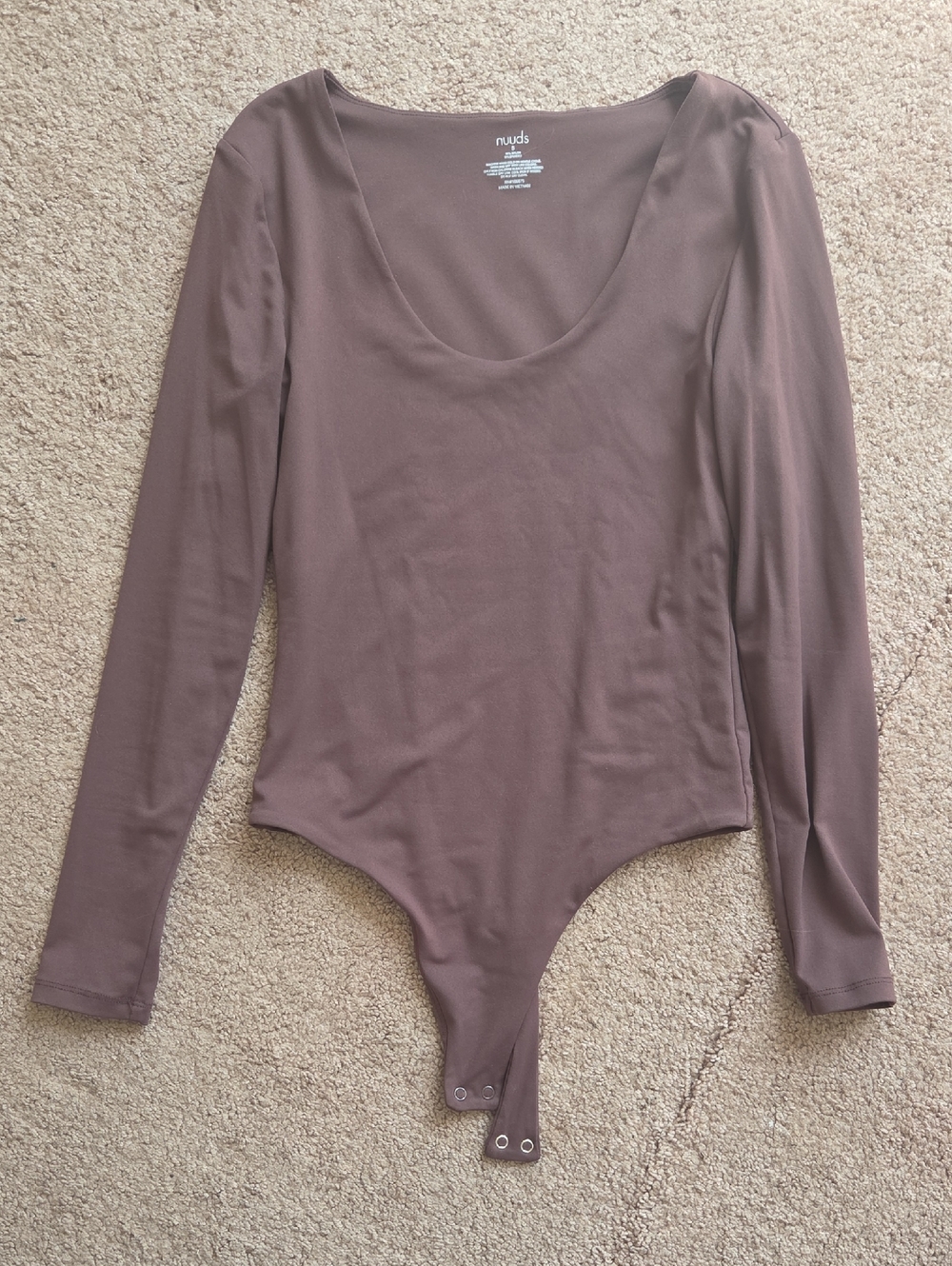 nuuds Long Sleeve Scoop Neck Bodysuit in Taupe